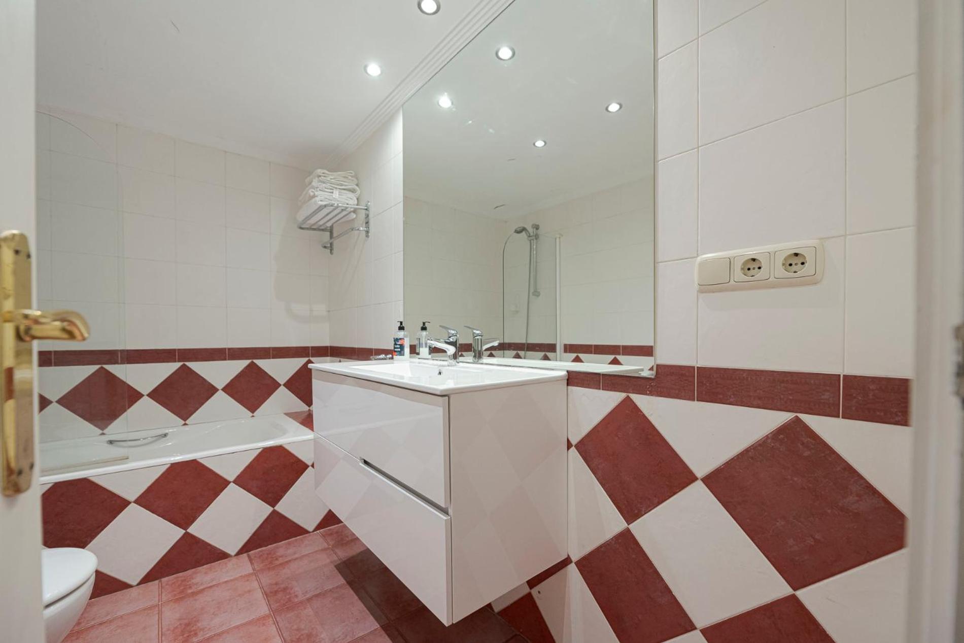 Apartamento Victoria En El Centro De San Sebastián Dış mekan fotoğraf
